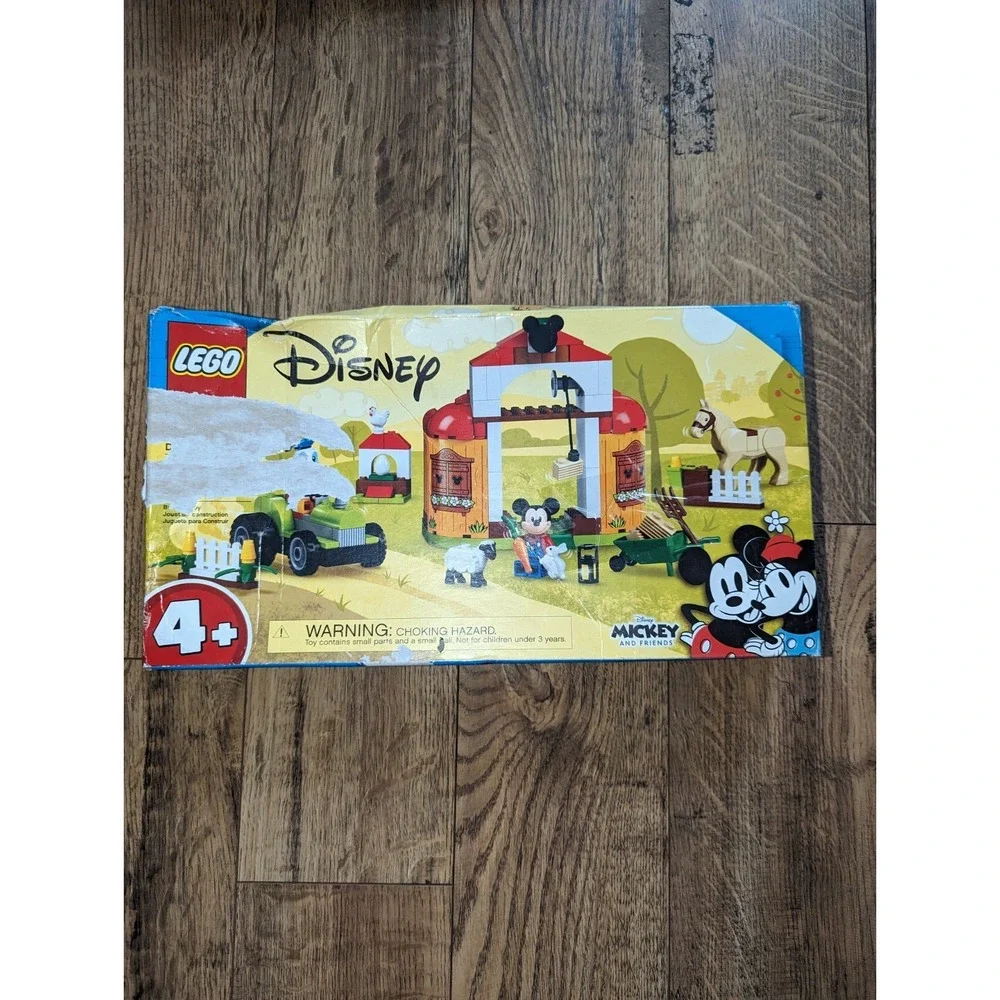 LEGO Mickey Mouse: Mickey Mouse &‎ Donald Duck's Farm (10775) DAMAGED OPEN BOX